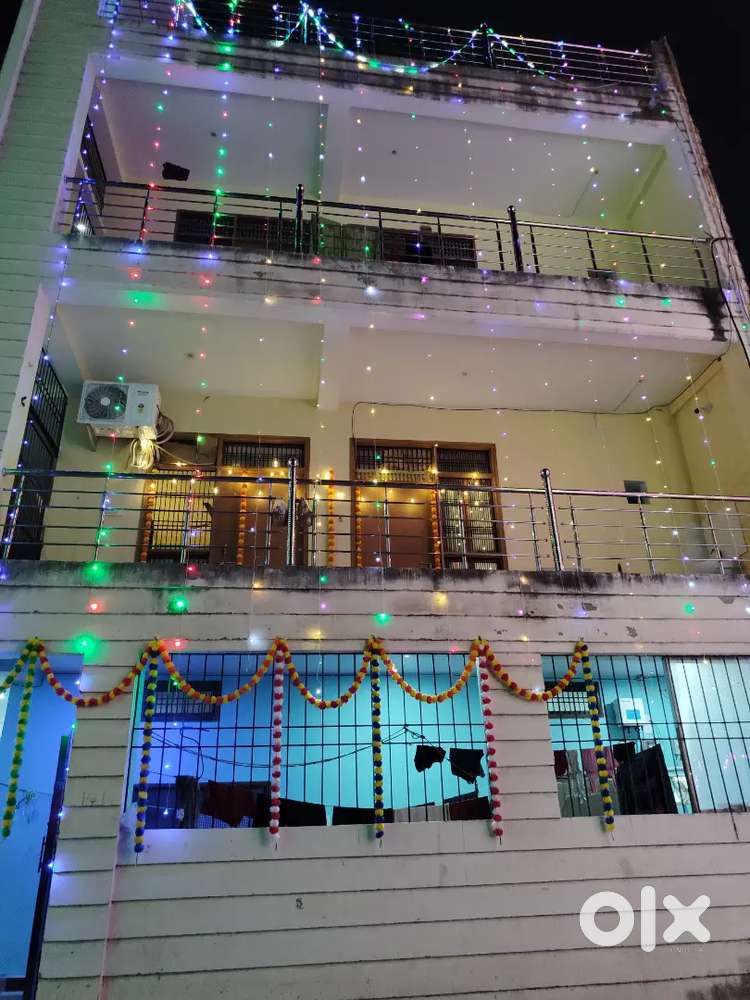 2BHK flat available for rent along with 2 washroom for small family