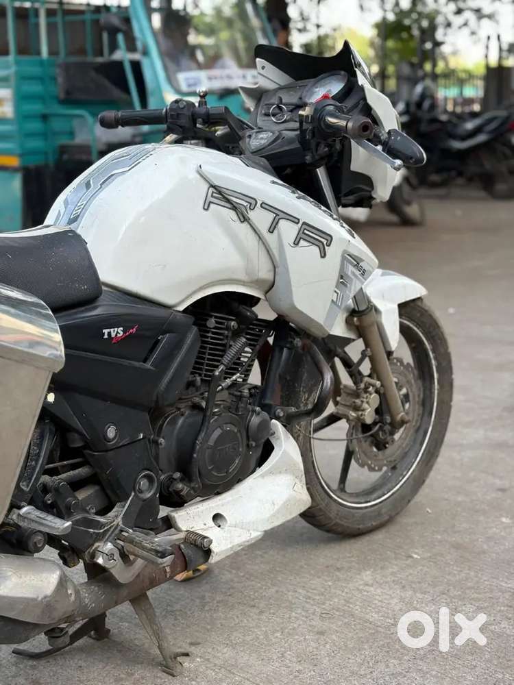 TVS Apache RTR