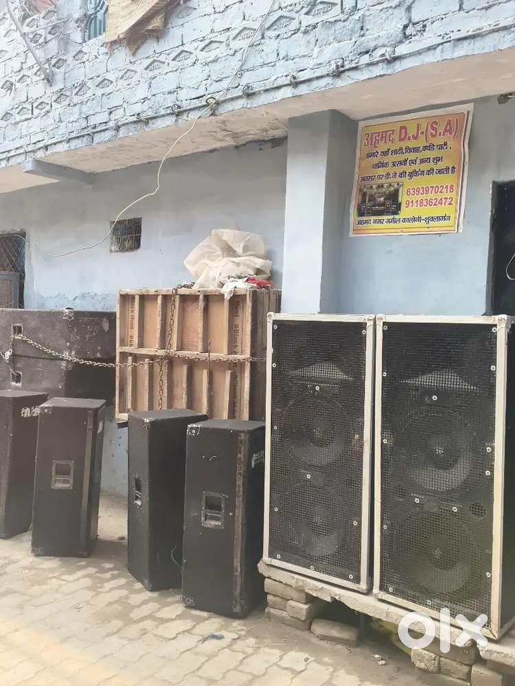 Dj saond or laith ka sara saman hai.z