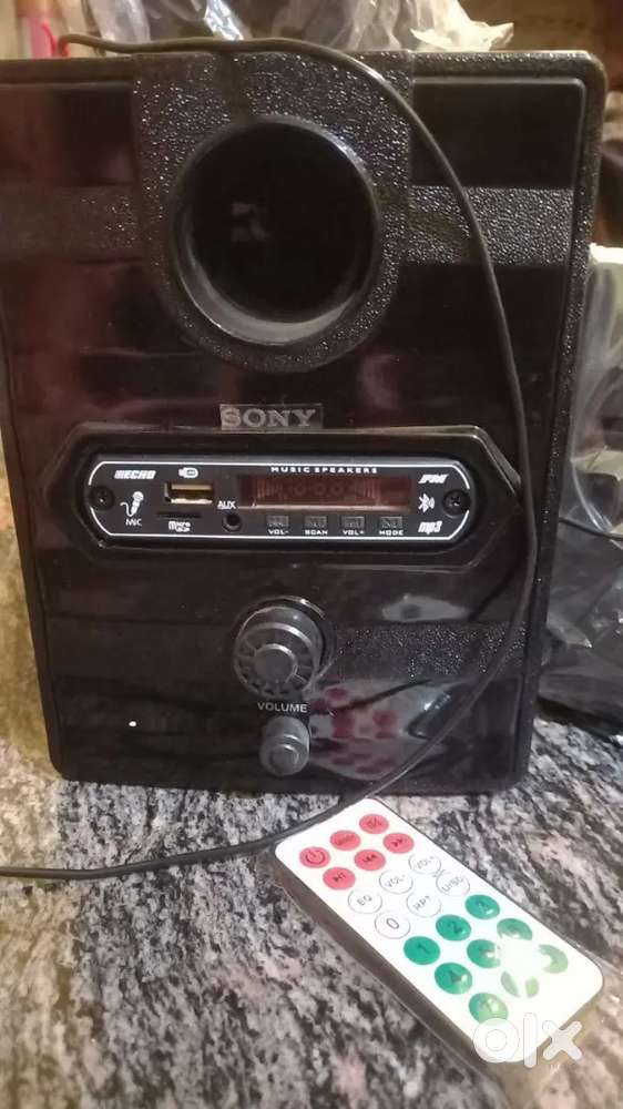 Speaker and bluetooth