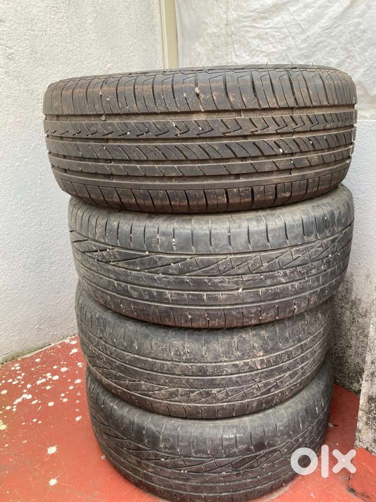 used tyre for sale (215/60 R16)