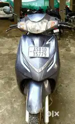 Hero Duet scooty is on showroom condition