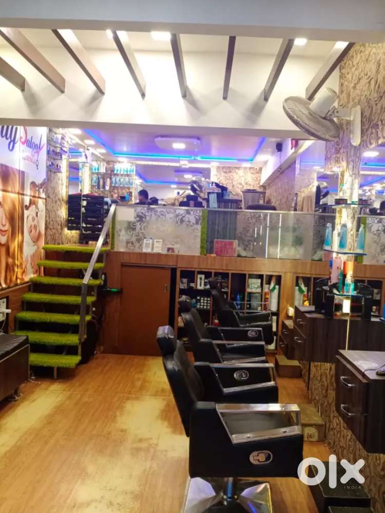 R.K..SALON ONLY FOR MEN