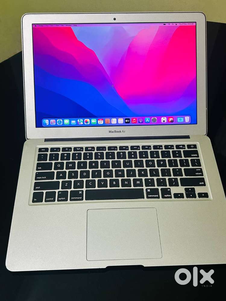 Macbook Air ( 8GB / 256GB )