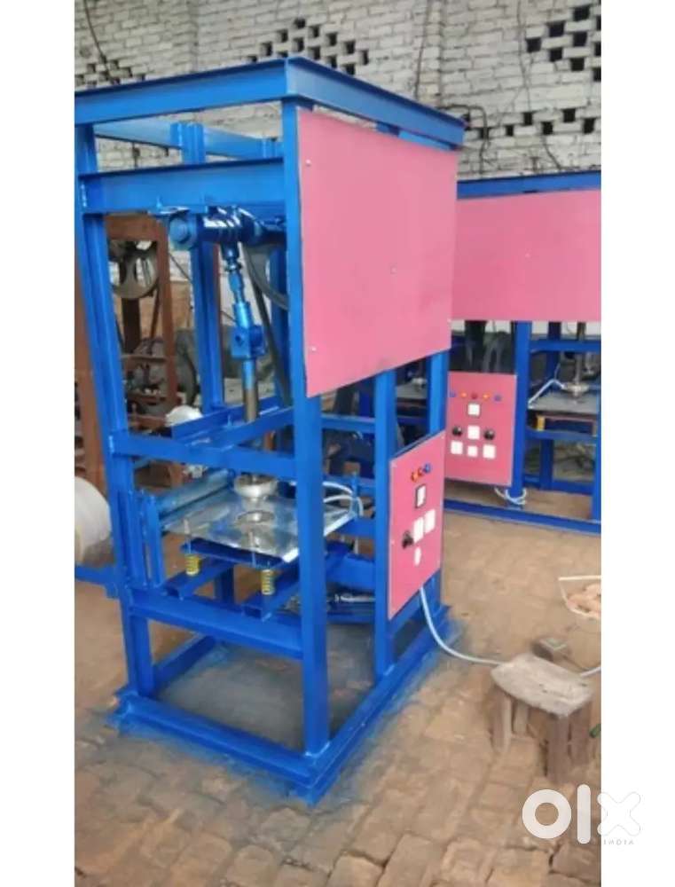 Paper plate making machine single die