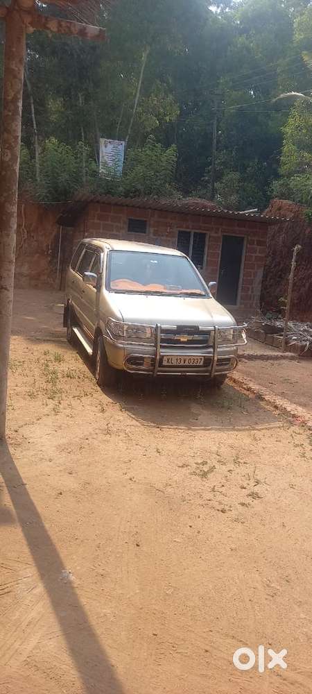 Chevrolet Tavera Diesel 246000 Km Driven neat and clean