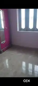 Only girls roommate