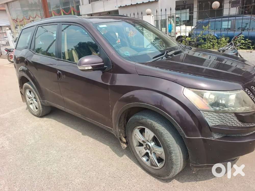 Mahindra XUV500 2012