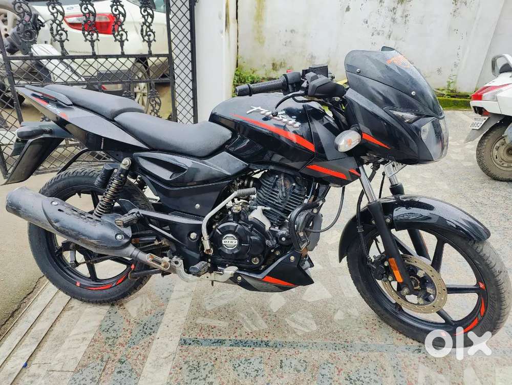 pulsar 125 (2023)