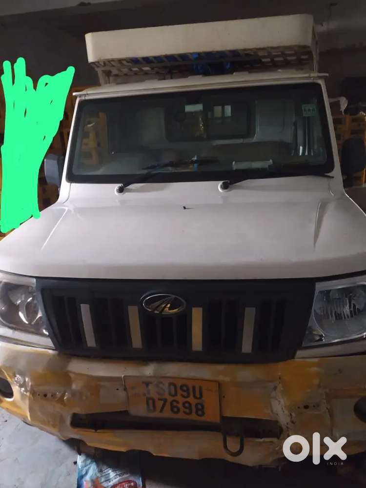 Mahindra pickup maxx
