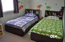 MALE PAYING GUEST AVAILABLE AT NERUL WEST NR.RAILWAY STATION