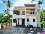 Veluthur near 1410 SqFt, 4.5 cent ,3BHK  Villa Thrissur