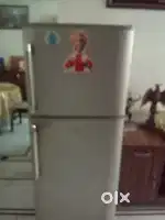 Samsung double door 260 litre
