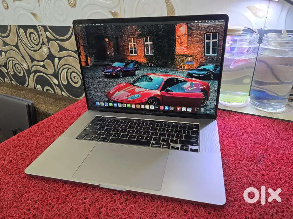 Apple Macbook Pro 2021 i7 16gb 512gb 5.5gb Graphics 16inch Retina