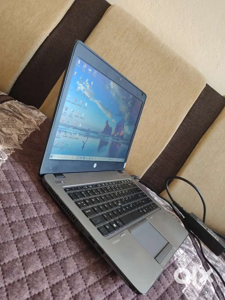 Best laptop hai koi problem nahi hai  i5 5th generation 256 gb SSD 8gb