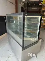 Display fridge