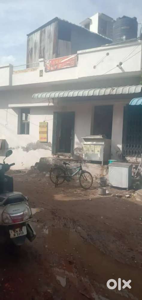 Rent area for shop/ office