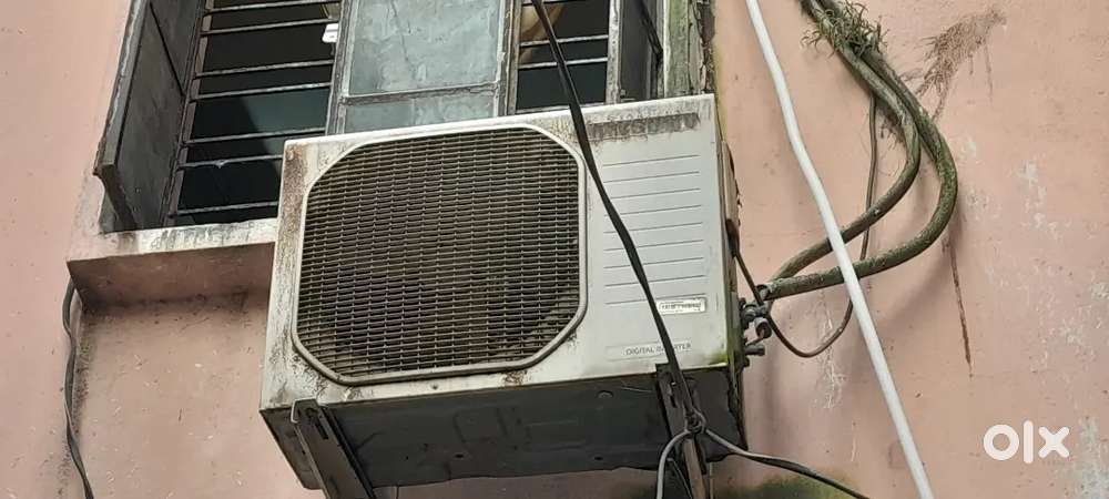 Samsung ac good condition 1.5 tone