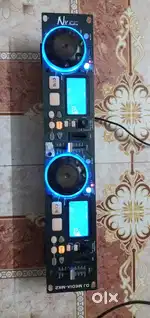 D j pitch control 2 pic and mixer