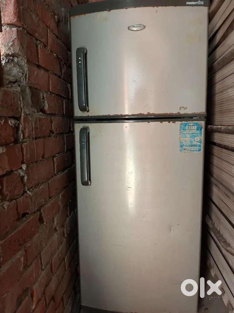 I want to sell my double door fridge mint condition