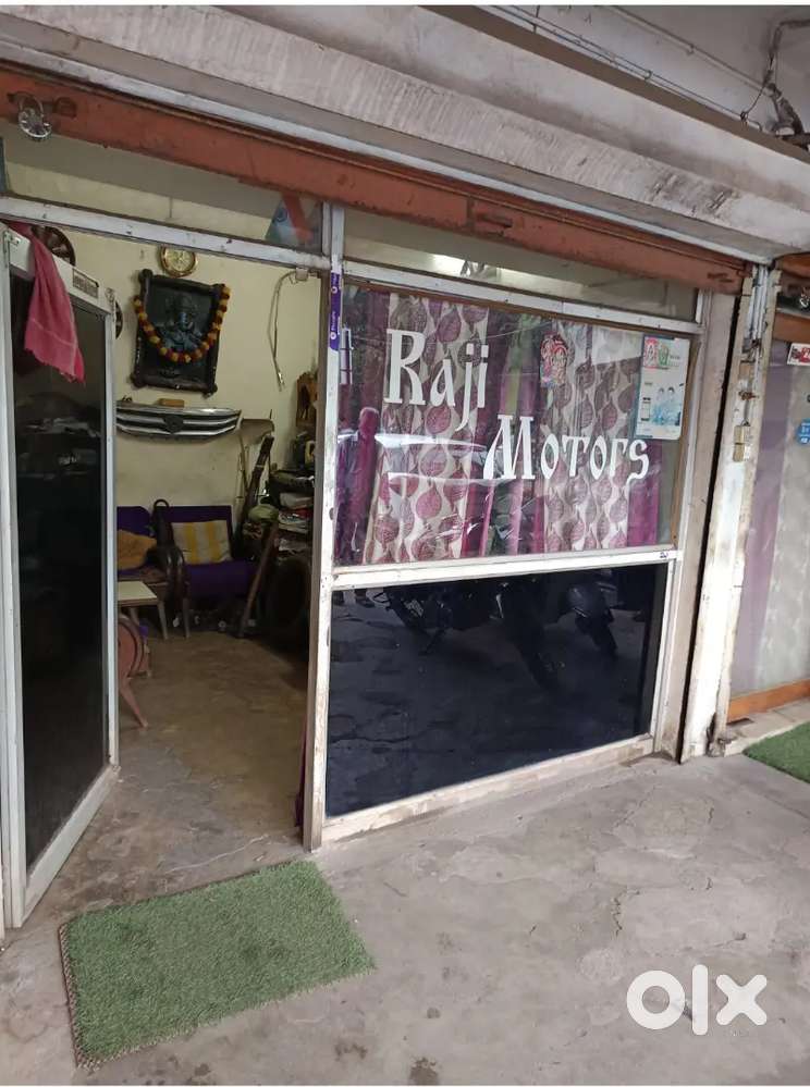 Shop for sale on Main Road Sector 6 D Market