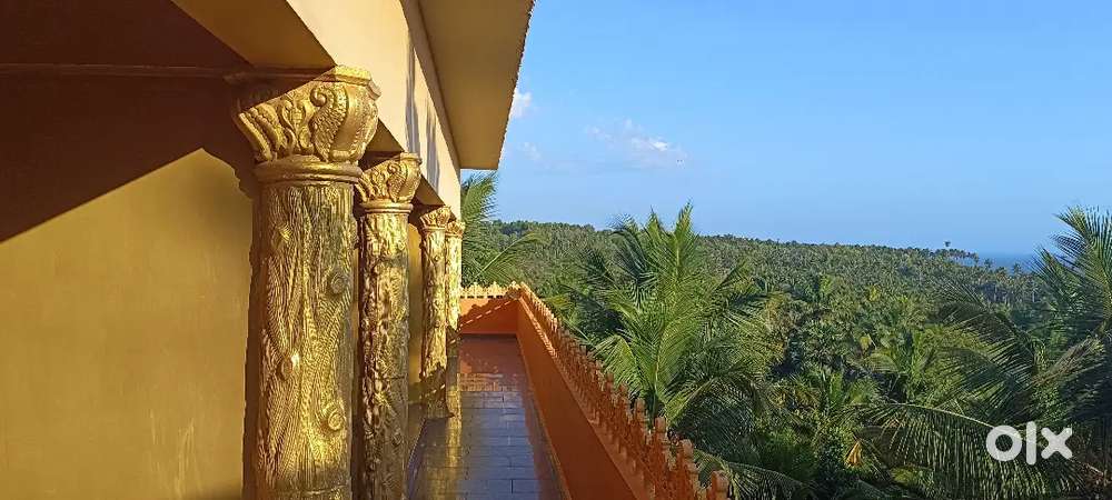 RECEPTIONIST(FEMALE)