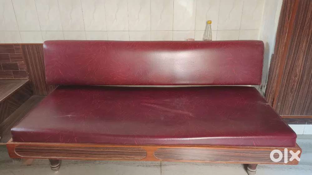 ટ્રાન્સફર થવાનું હોવાથી ઘર ઉપયોગી ટીવી ફ્રીઝ ડીવીડીઅલગ અલગ પણ મળી જસે