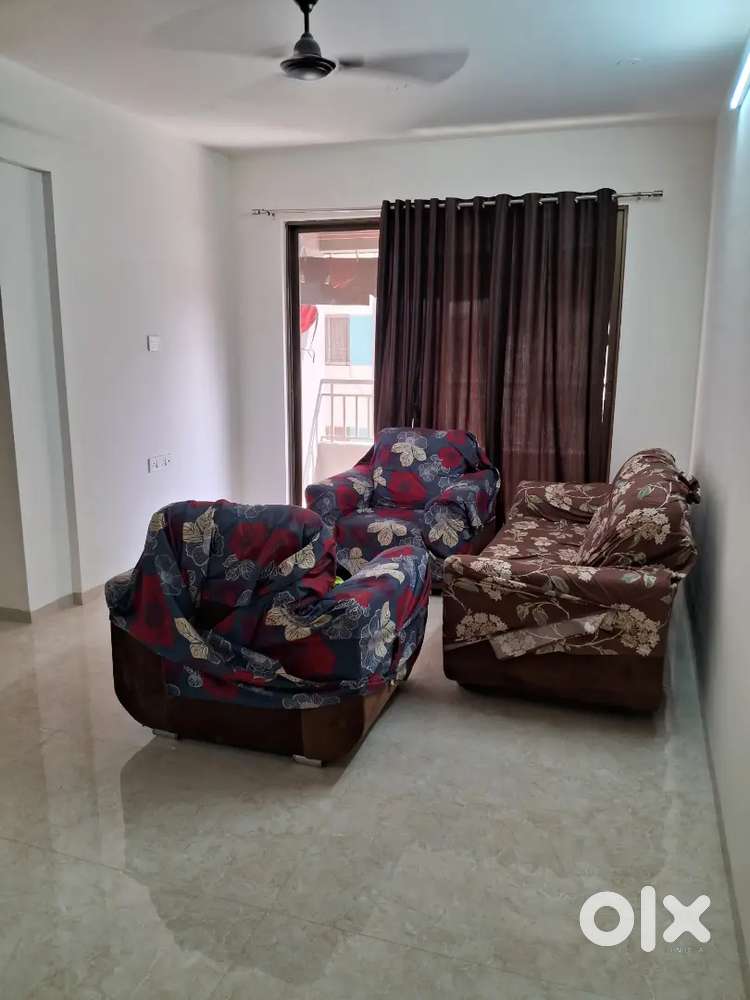 Urgently Looking for Male Flatmates in Newly 3bhk Apartment