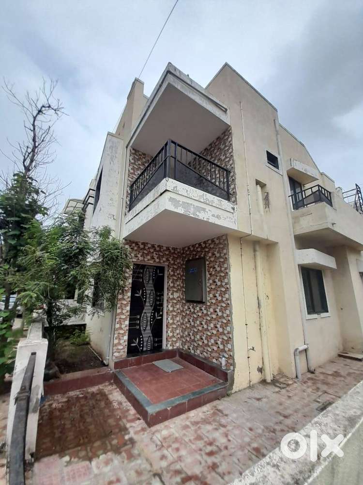 3bhk wellmaintain bunglow for Rent at NOrth Bopal Family only