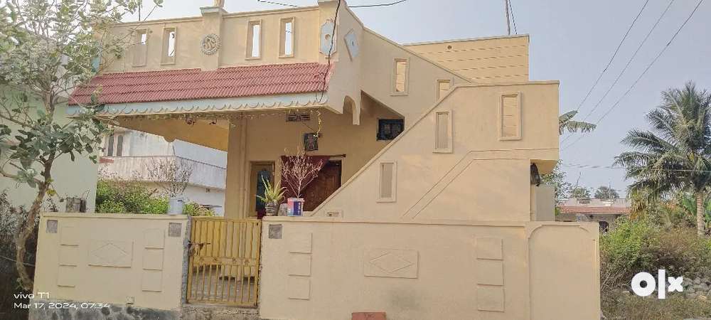 House for sale(road side )and full maintanence