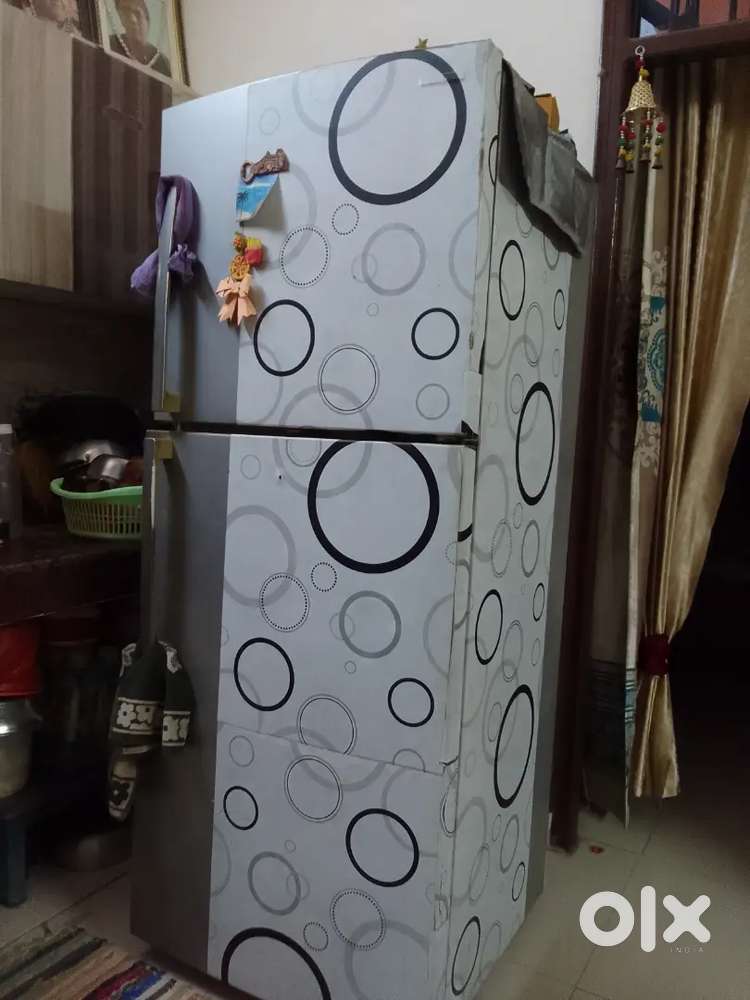 Selling electronic appliances