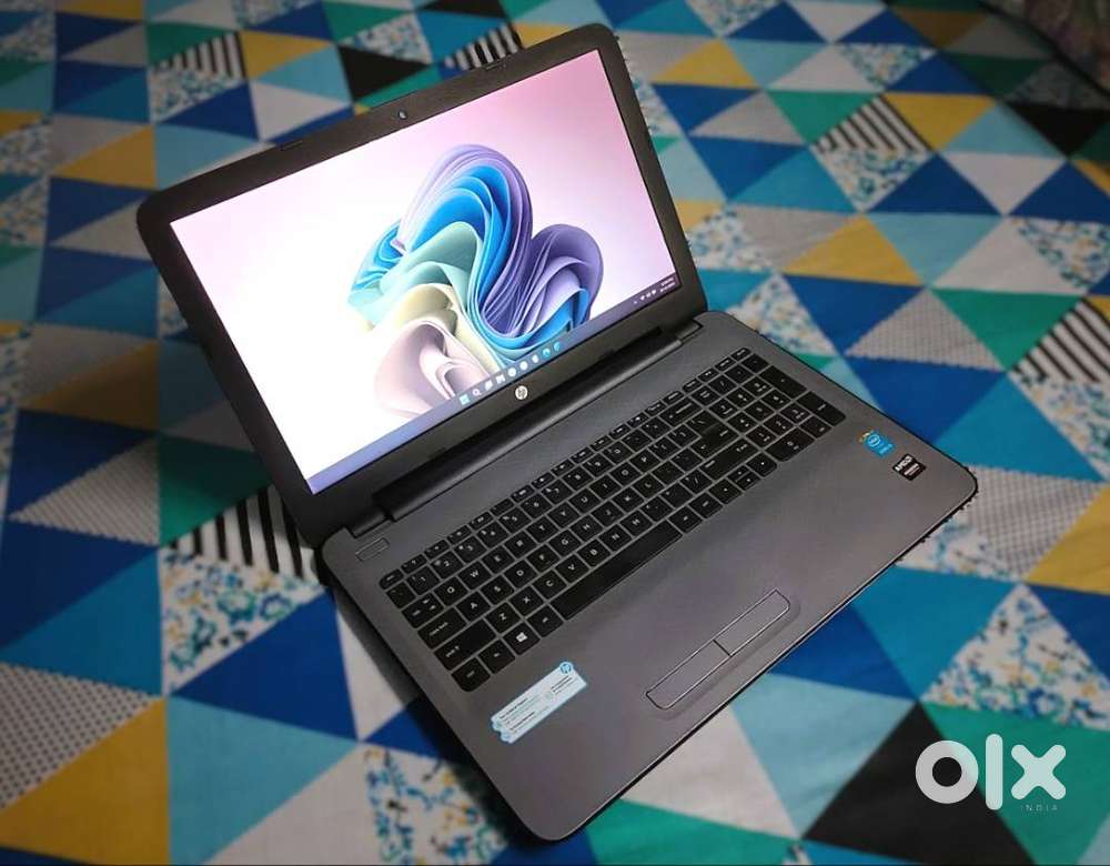 HP 15 Laptop — Core i3/8GB RAM/256GB SSD/Radeon R5 Graphics/Windows 11