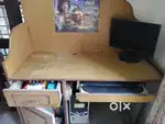 COMPUTER TABLE WOODEN WITH DRAWERS
