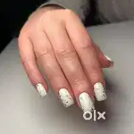 Nail Artist