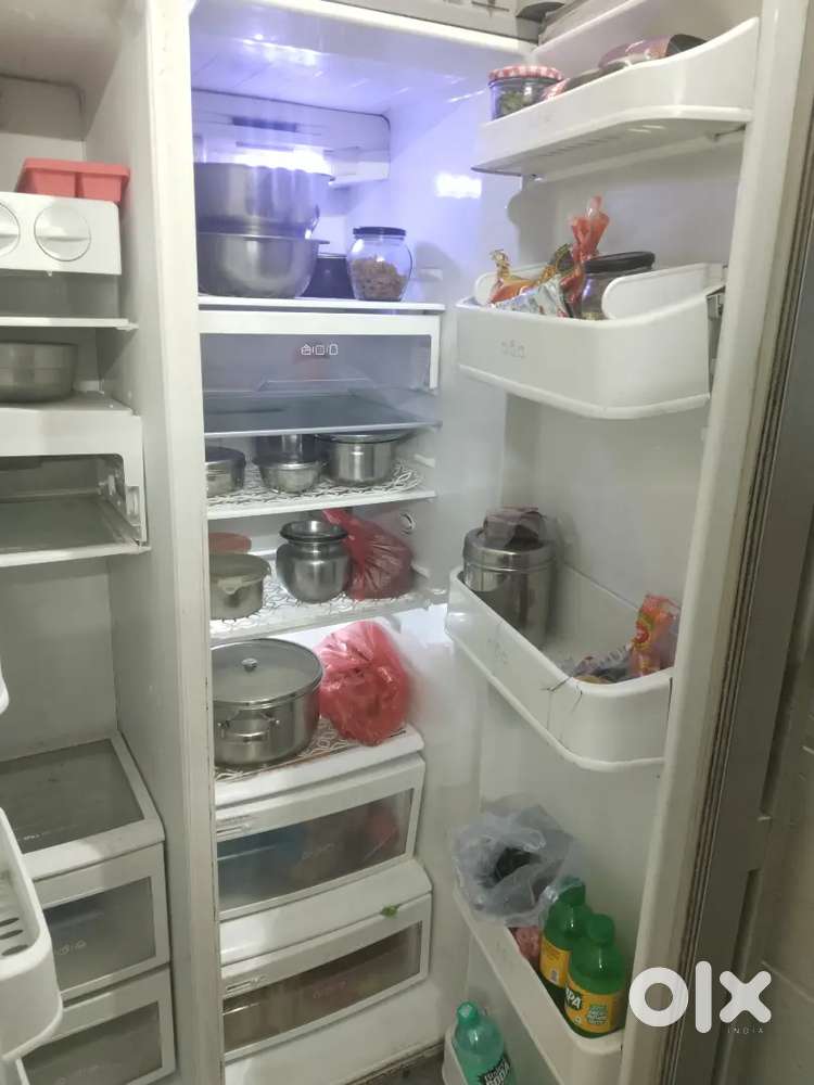 Double door fridge
