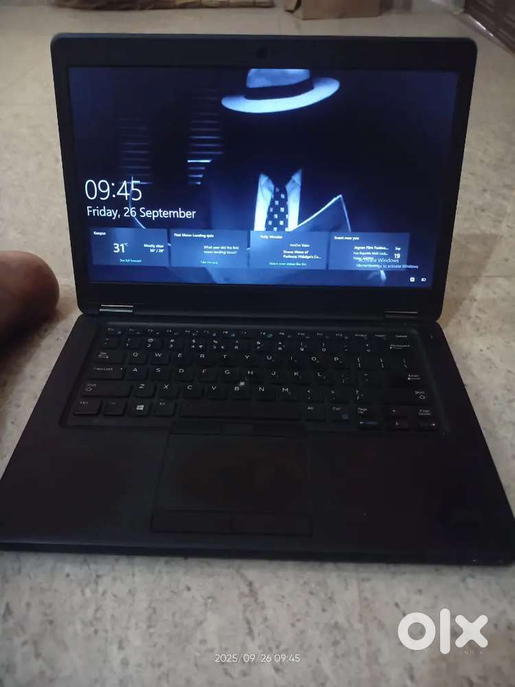 Dell Laptop 8GB RAM 256GB SSD MINT CONDITION