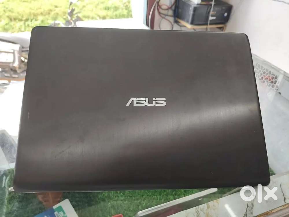 Asus i5 8th gen laptop