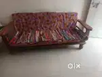Sofa set sagvan urgent sale