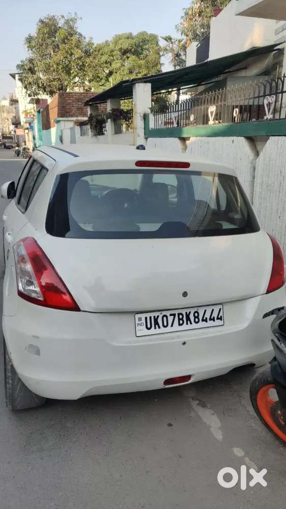 Maruti Suzuki Swift 2015 Petrol 65000 Km Driven