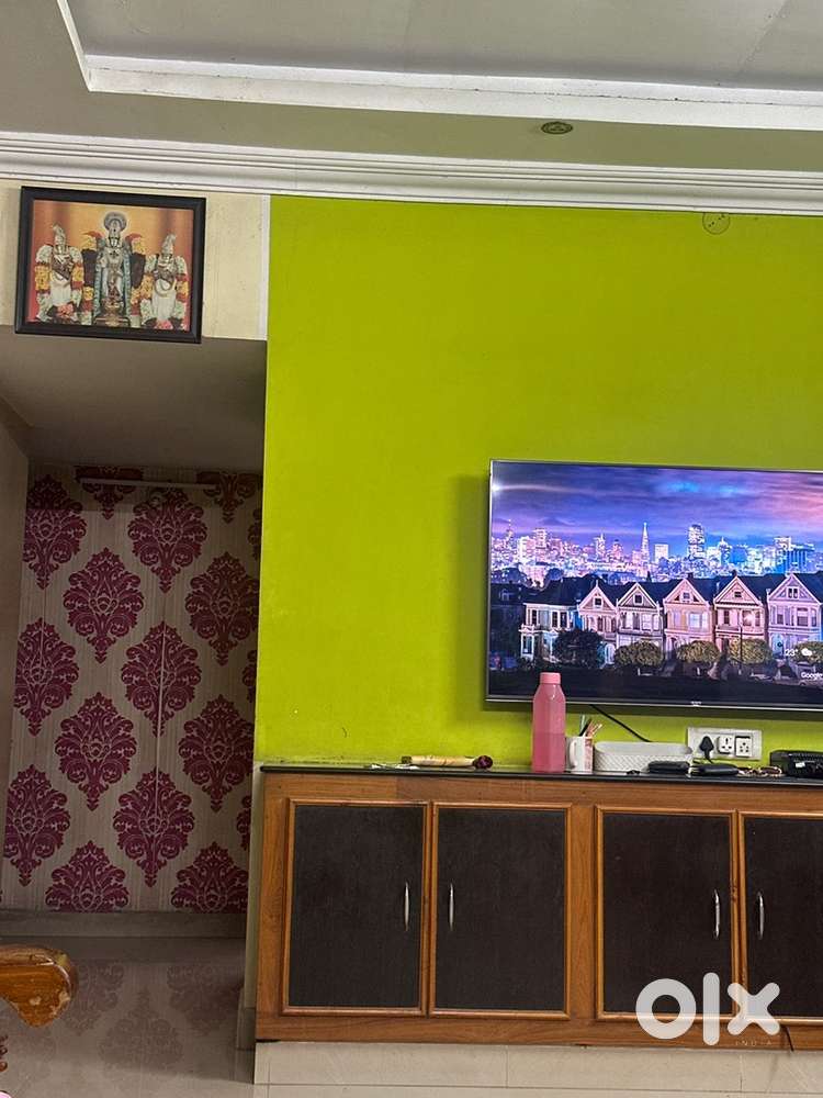 2BHK house for rent with wood work