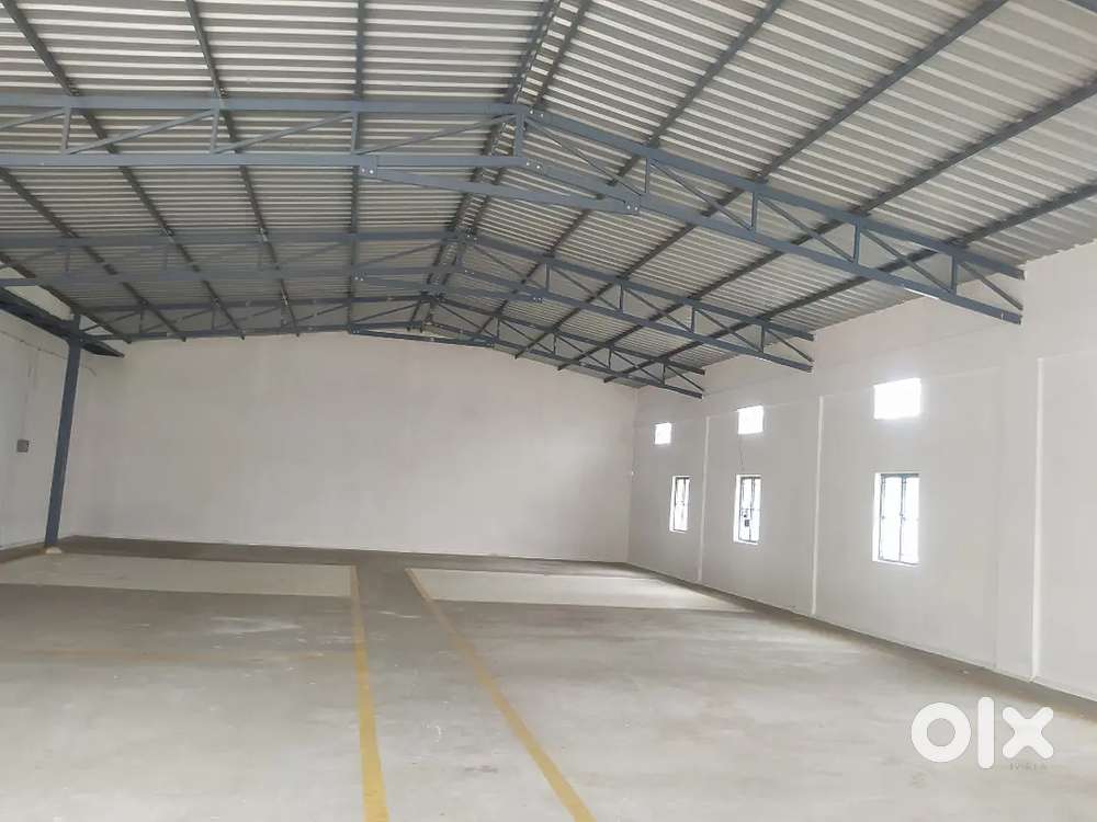 Godown for rent, 3 years old warehouse best for stock point