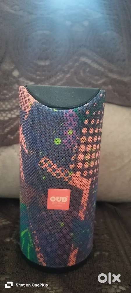 Bluetooth wireless speaker