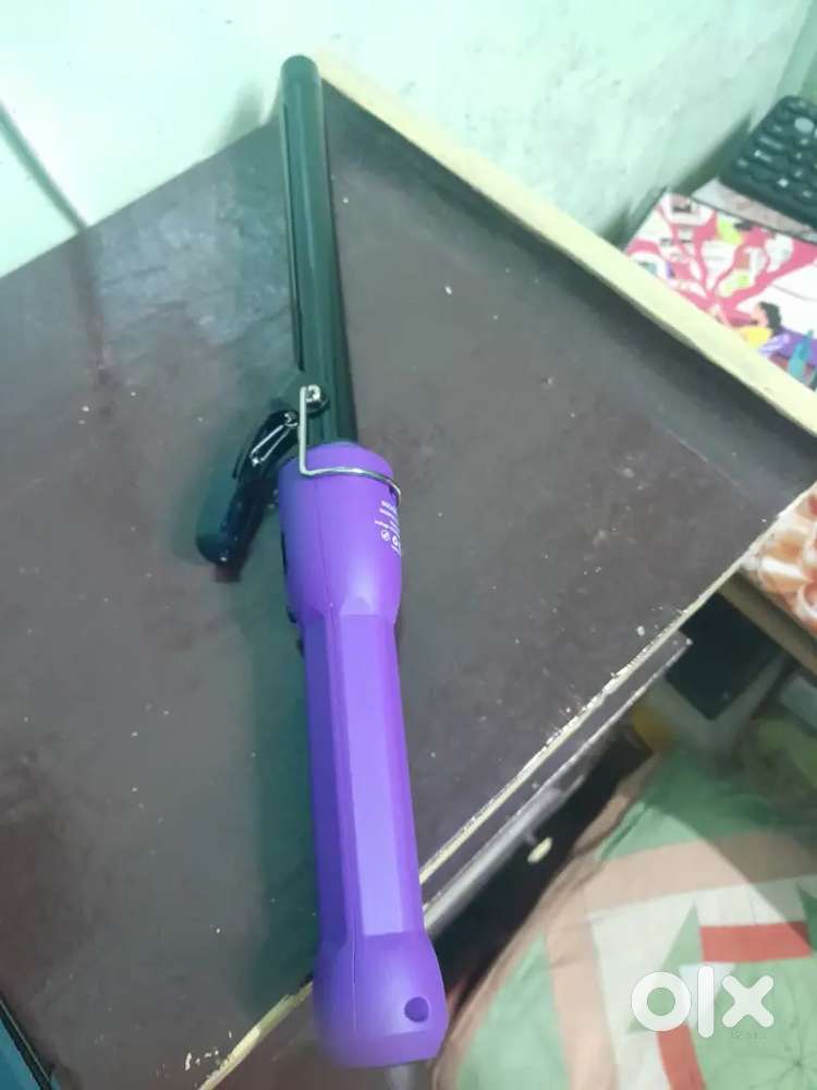 Iconic hair curler