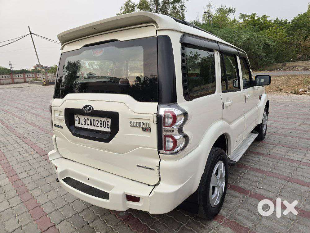 Mahindra Scorpio S4, 2016, Diesel