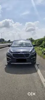 Kia Carnival 2021 Diesel Well Maintained