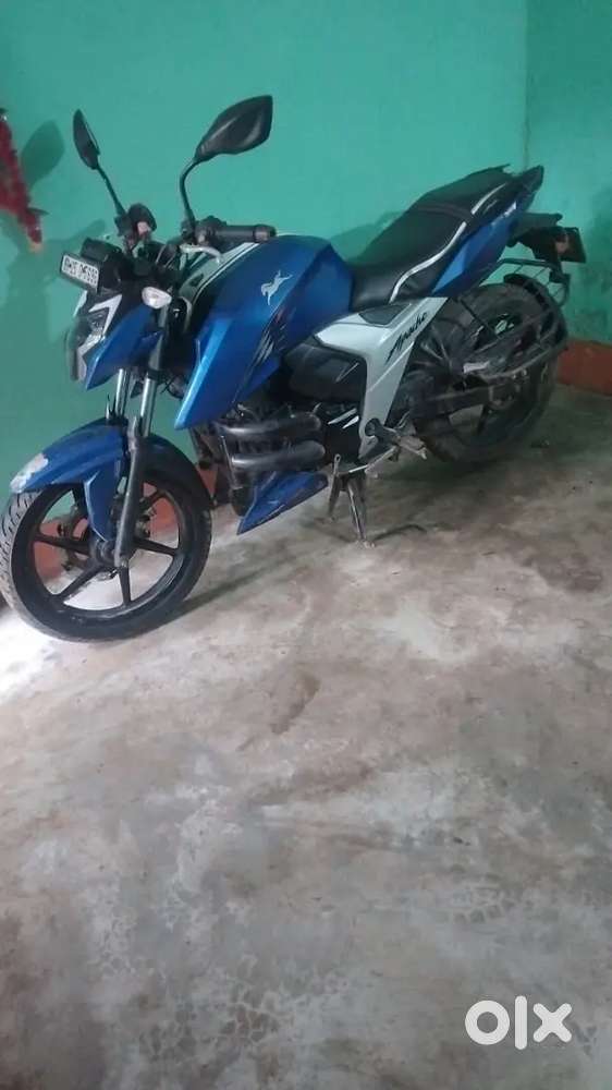 Apache Rtr 160 4v (2020) model with dual disc in good condition.