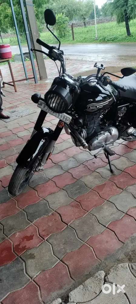 Standard black bullet