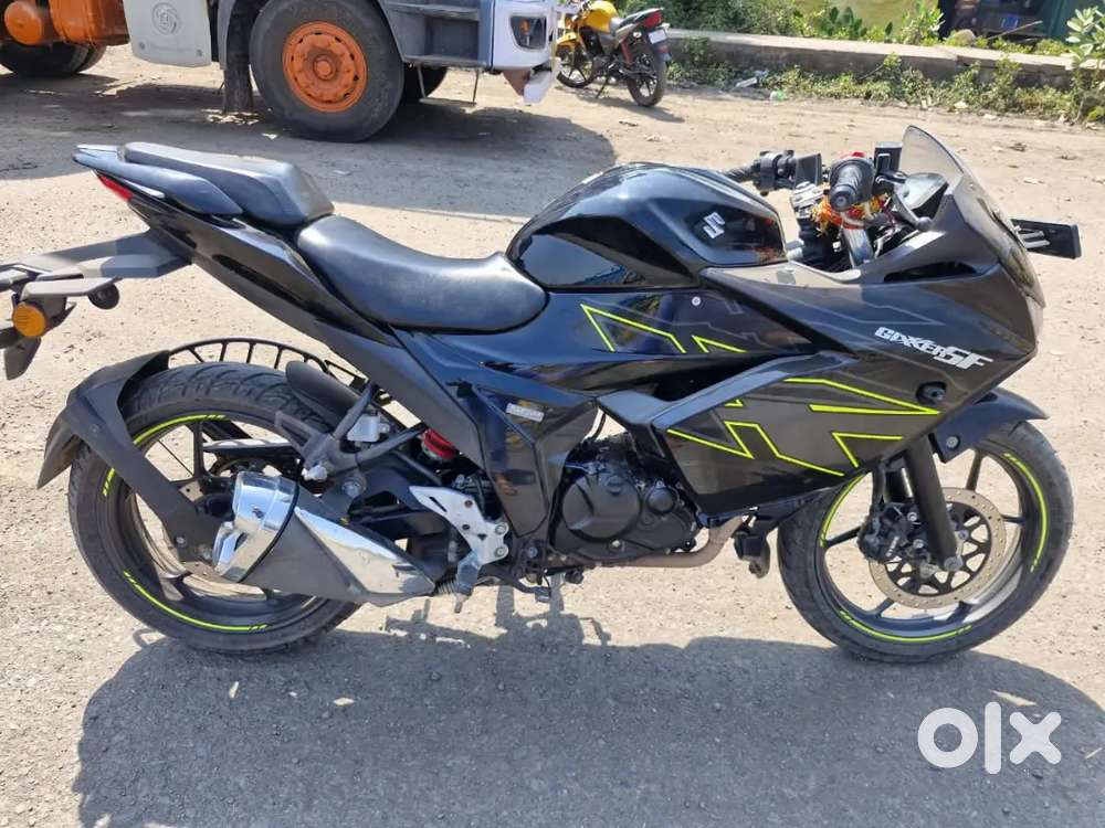 Suzuki Gixxer sf rc 2024