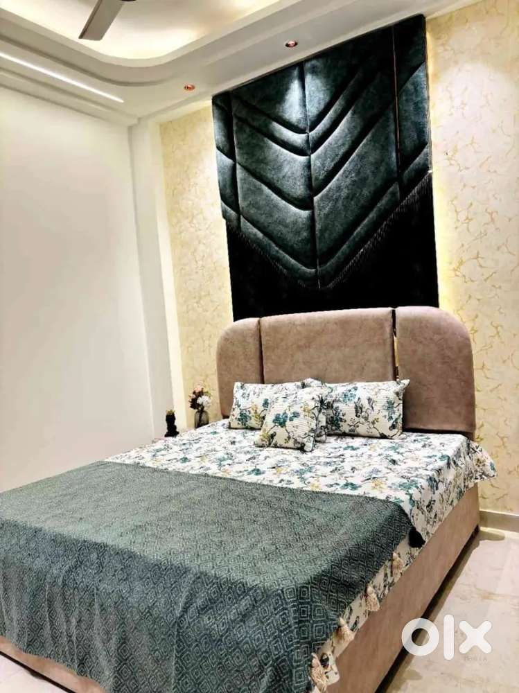 1755 Duplex Villa Spacious Living & Driving Areas