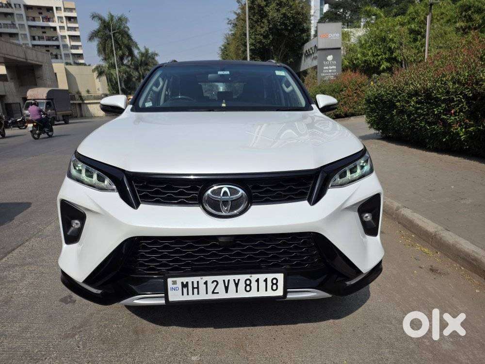 Toyota Fortuner Legender 4X2 AT 2.8, 2023, Diesel
